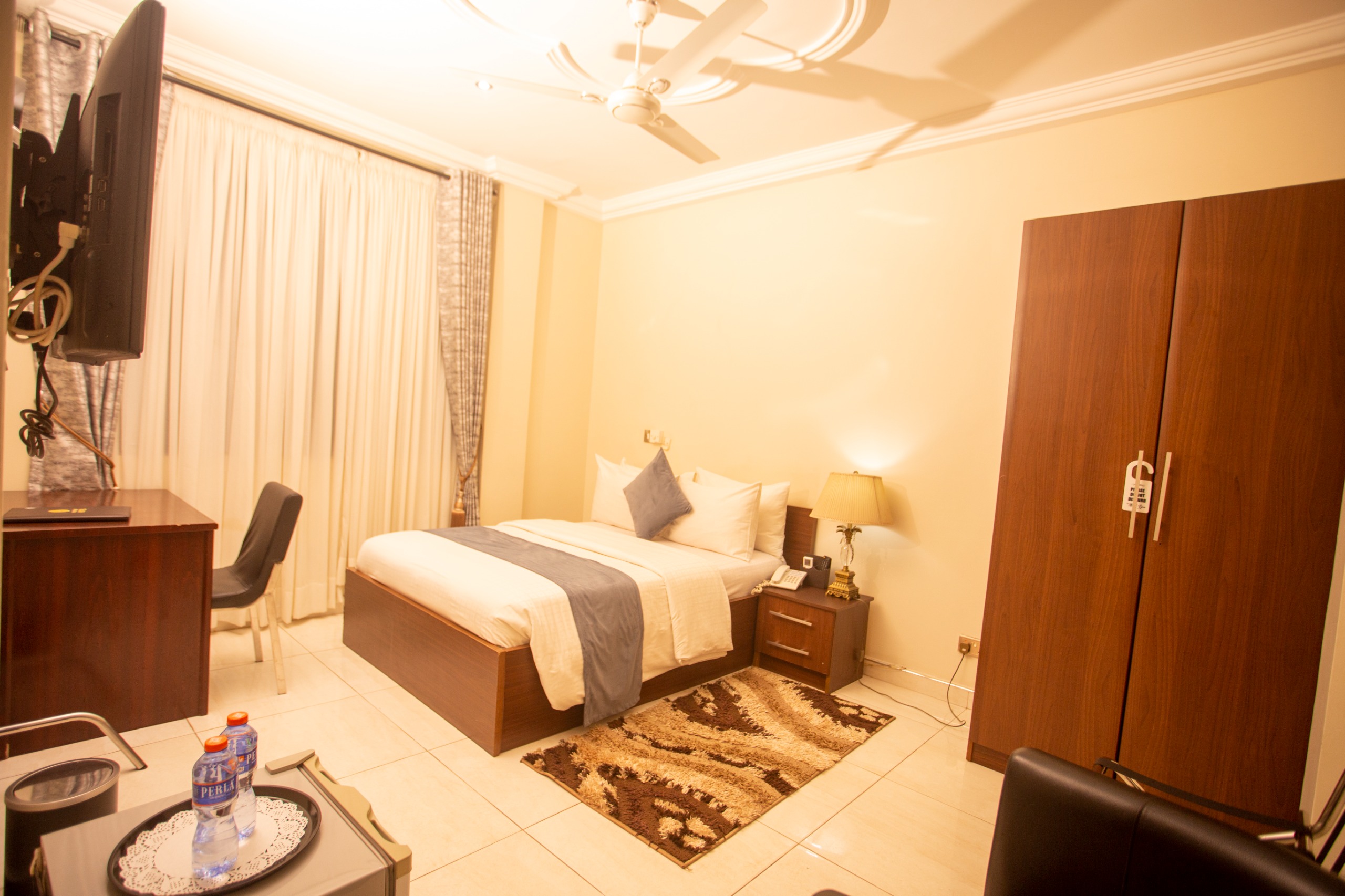 Standard Room at Parkview Hotel